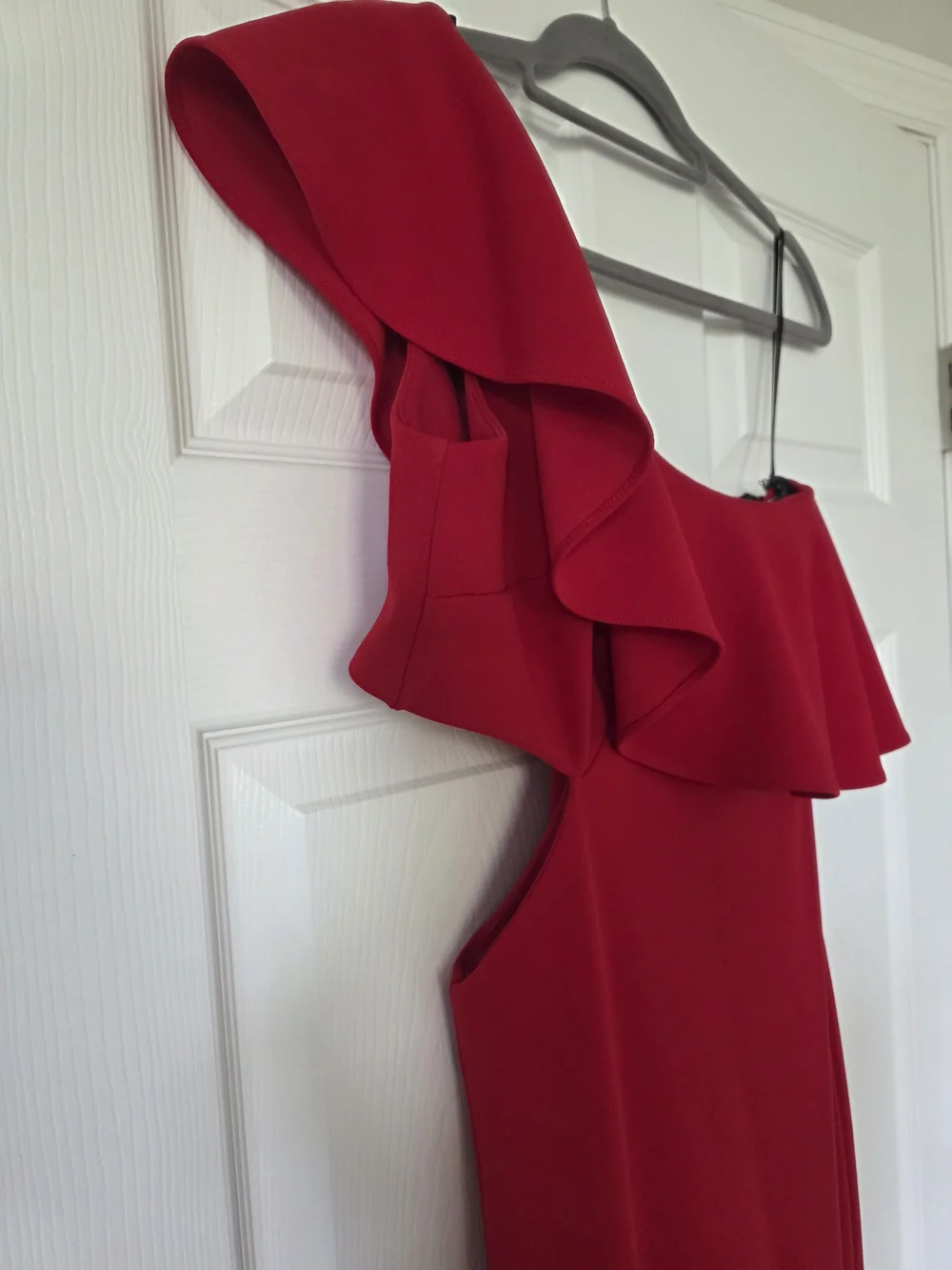 Red One-Shoulder Ruffle Evening Dress - Picture 7 of 7